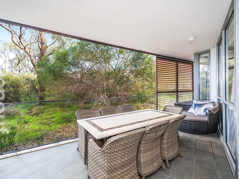 76/2 Milyarm rise, Swanbourne