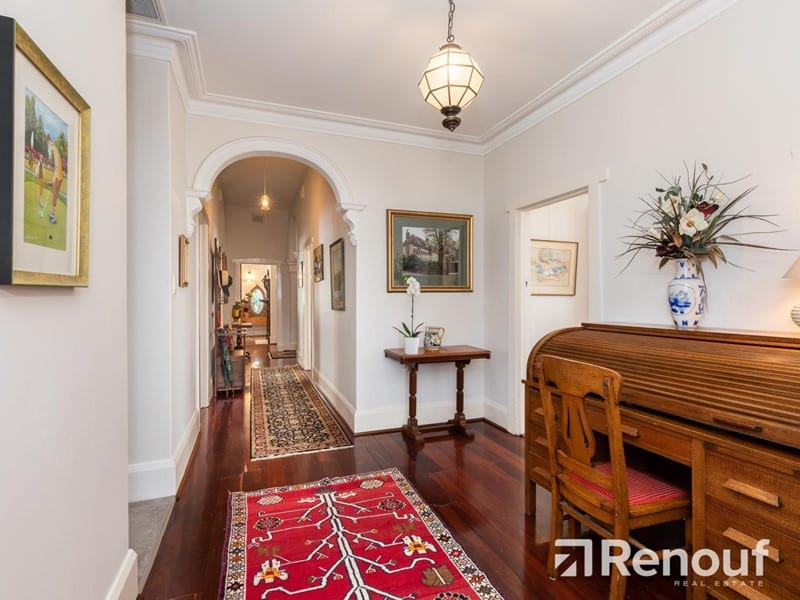 10 Wood Street, Swanbourne