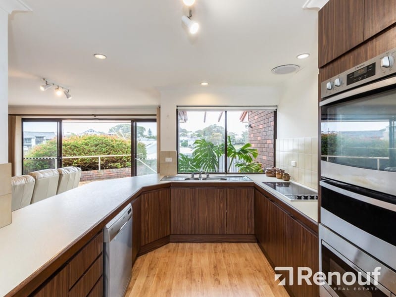 24 Syree Court, Marmion