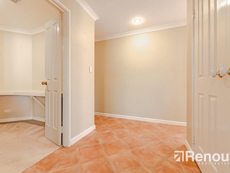 4 Rockett Lane, Cottesloe