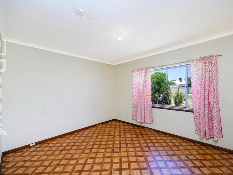 11 Morrison Road, Woodbridge