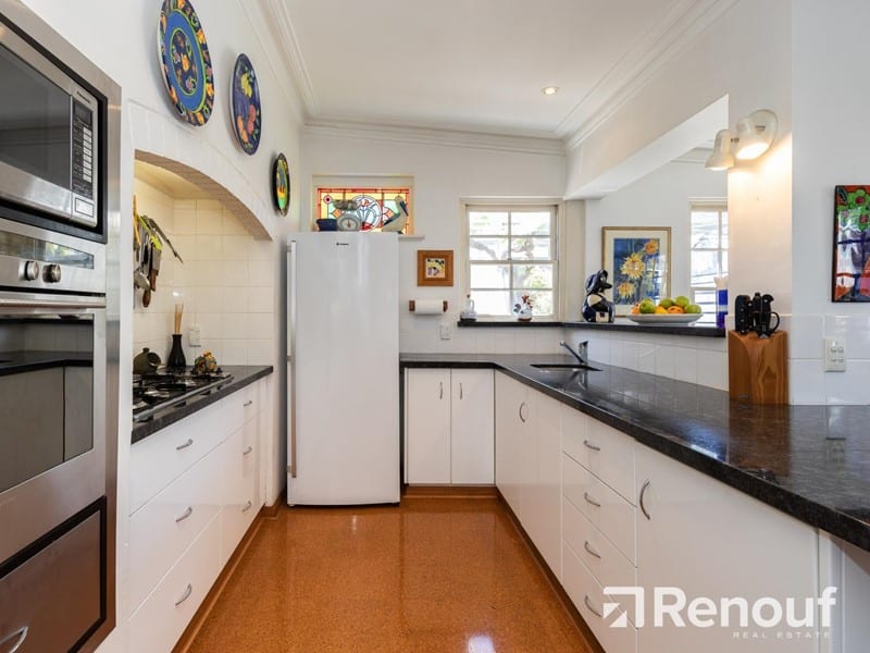 10 Wood Street, Swanbourne