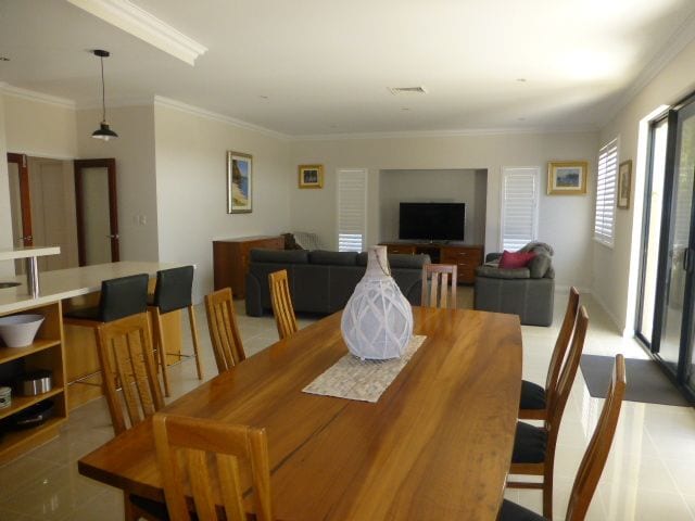 Kitchen and dining, before