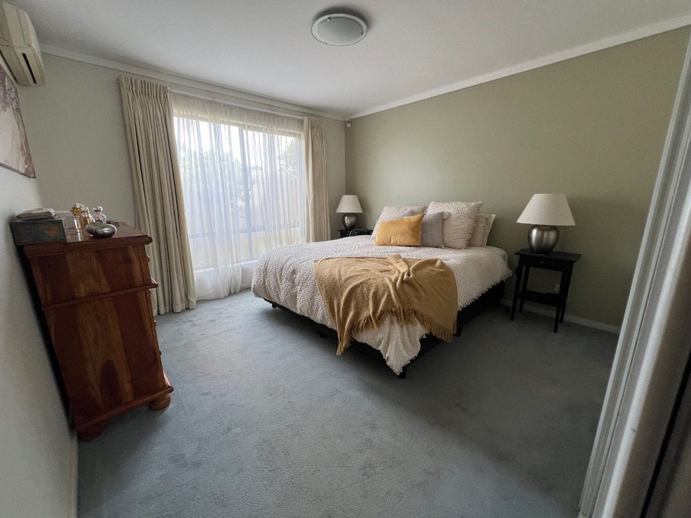 Master bedroom, before
