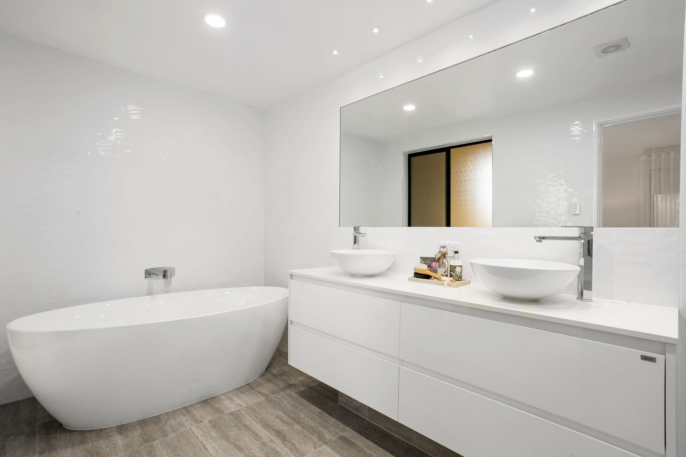 Ensuite, after